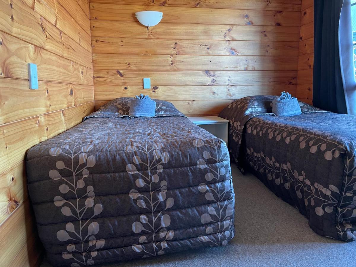 Cedarwood Lakeside Motel & Conference Venue Rotorua Exterior foto